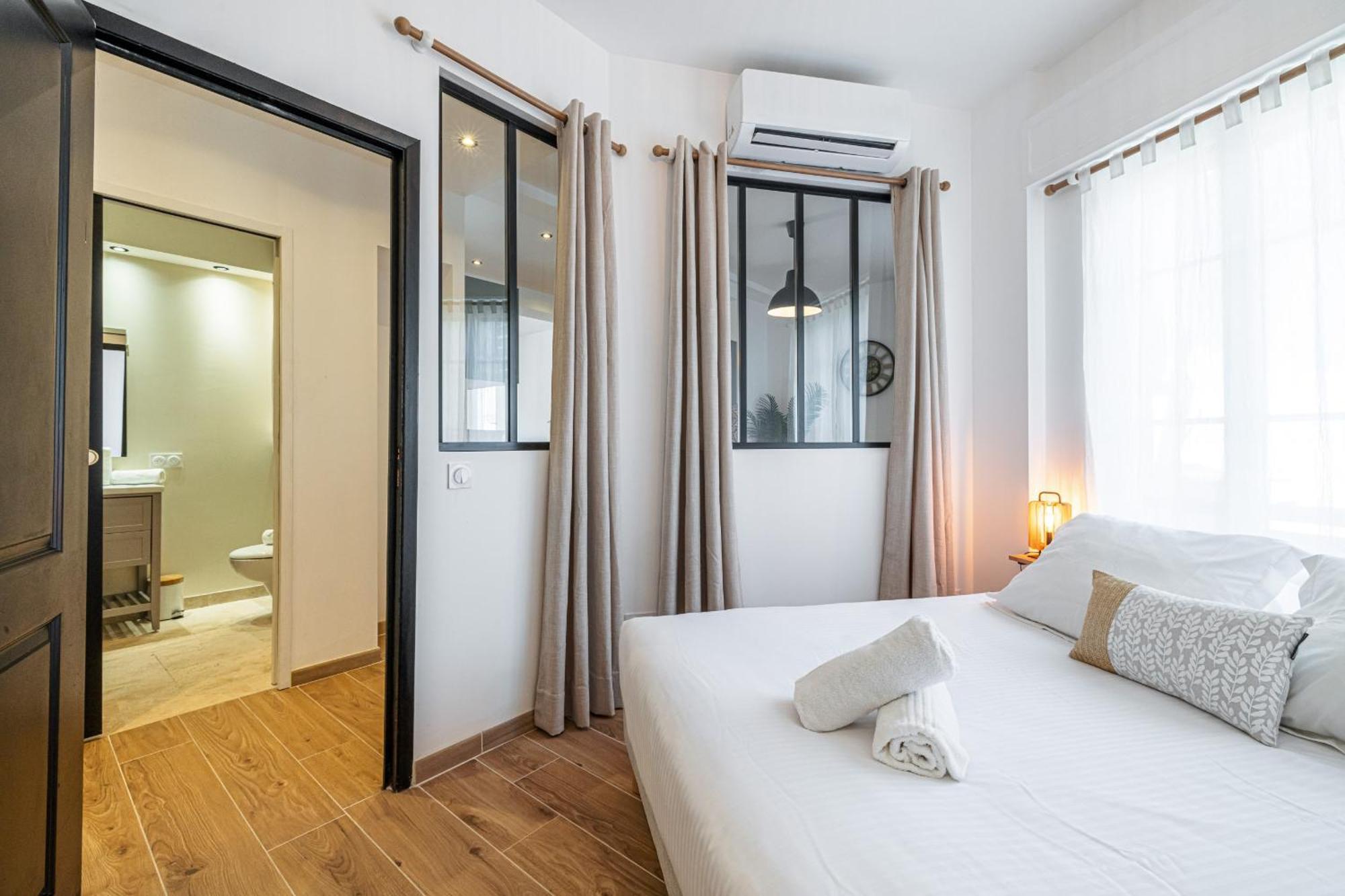 Large & Quiet 1 Bdr Downtown Apartment Nizza