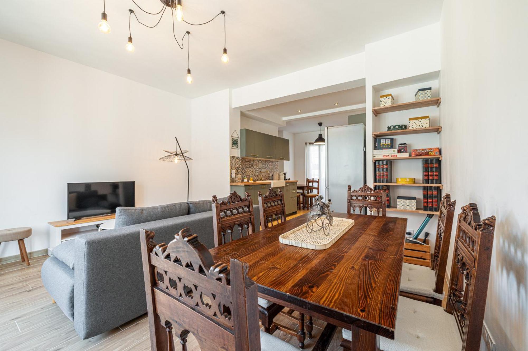 Large & Quiet 1 Bdr Downtown Appartamento *